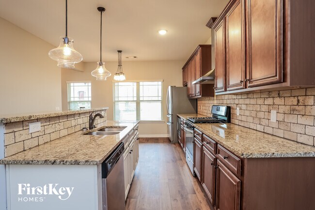 Foto del edificio - 4511 Silver Pointe