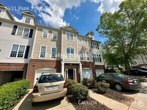 Building Photo - 6431 Park Pond Dr