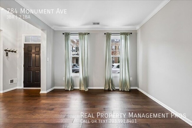 Foto del edificio - 784 Monument Ave