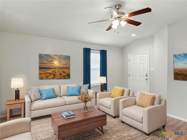 Building Photo - 737 Peak Pl