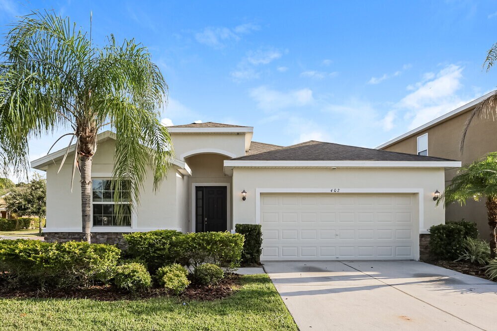 Foto principal - 402 Blakely Ct