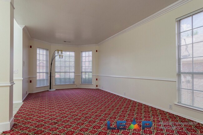 Foto del edificio - Beautiful home in Hurst-Euless-Bedford ISD