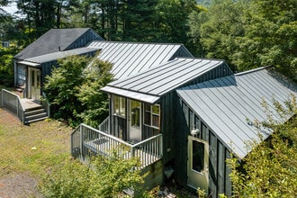 Building Photo - 359 Nettleton Hollow Rd
