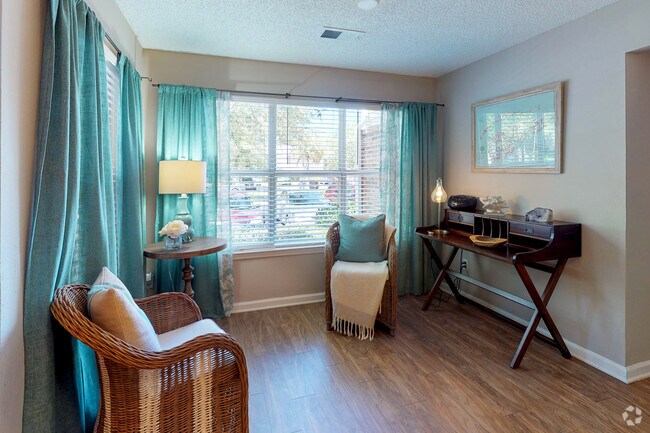 3 HAB, 2 BA: 1189 ft² - HarborOne