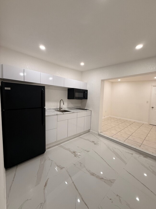 Foto del edificio - 10424 SW 7th St