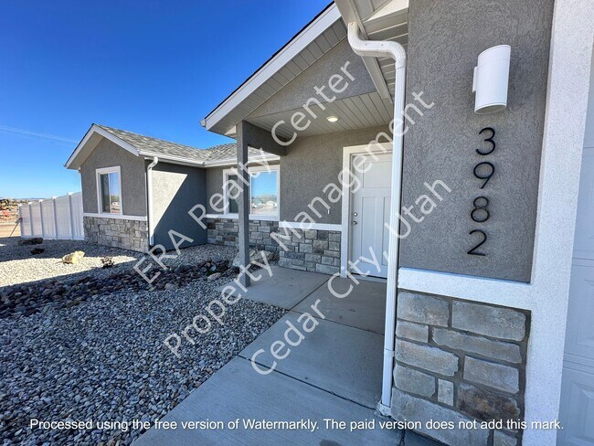 Foto del edificio - 3981 N Hawks Landing Loop