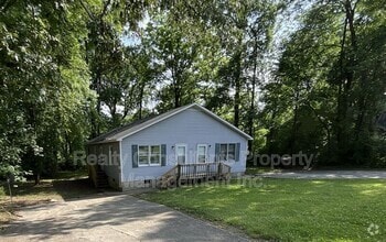 Building Photo - 1315 Kirkman St
