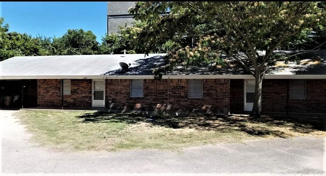 Foto principal - 1136 West Jones Street