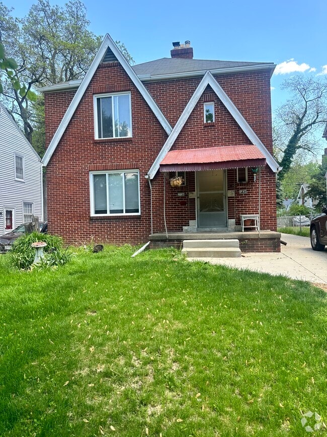 Building Photo - 2734 Gunckel Blvd