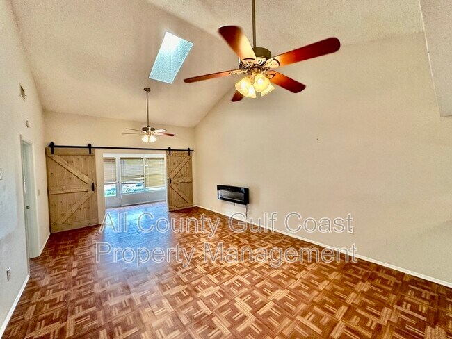 Foto del edificio - 411 40th Ct W