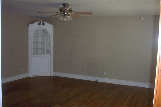 Foto del edificio - 4140 Hickory St