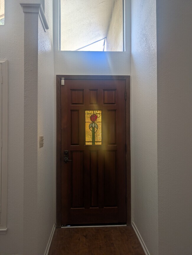 Foto del edificio - 2803 W Celeste Ave