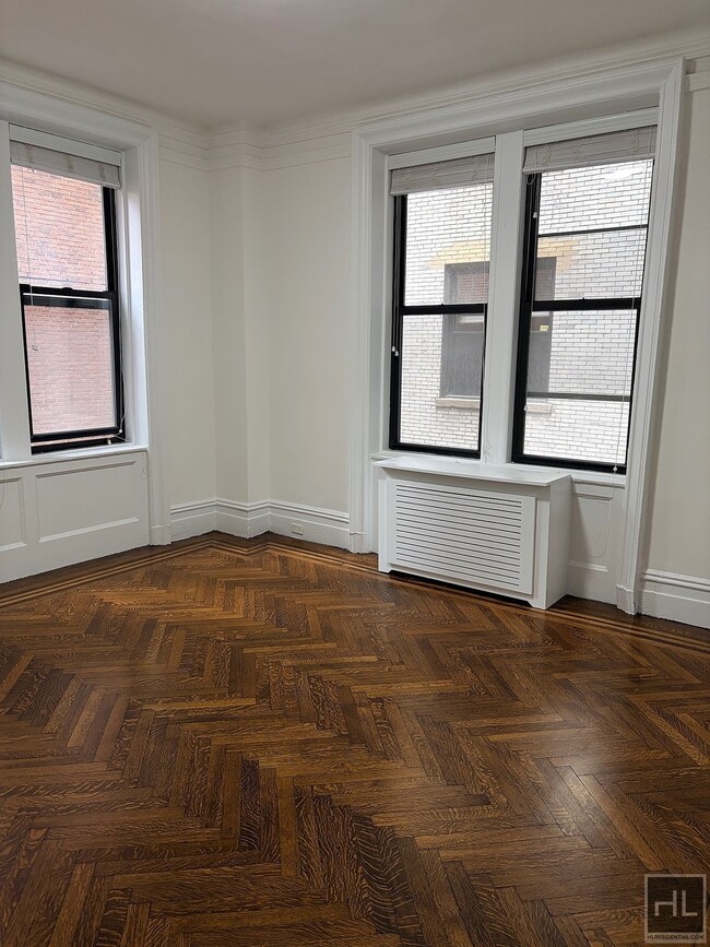 Building Photo - WEST 58 STREET