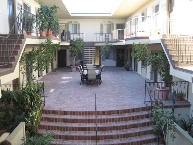 Patio - 127 S Adams St