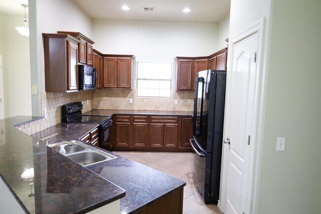 Foto del edificio - 2704 NE 129th St