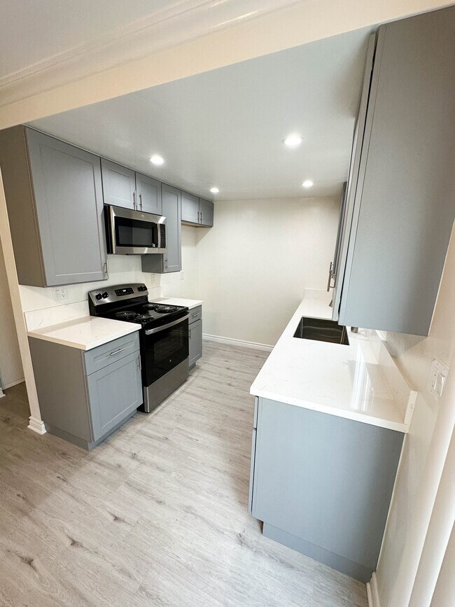 ¡cocina - 2217 Pullman Ln