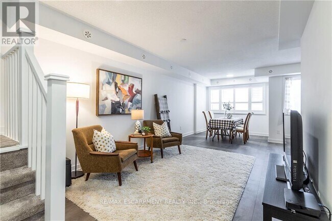 Photo du bâtiment - 1129 Cooke Blvd.