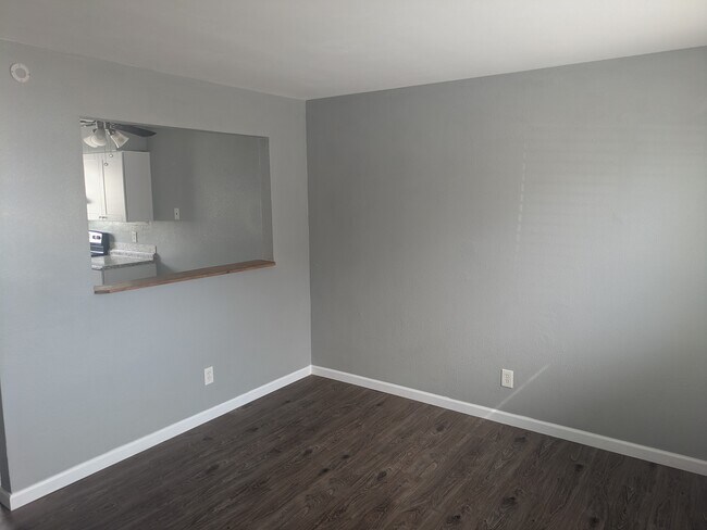 Foto del edificio - 2155 S Apache Dr