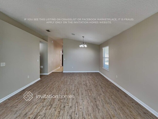 Foto del edificio - 1450 Cedar Grove Terrace