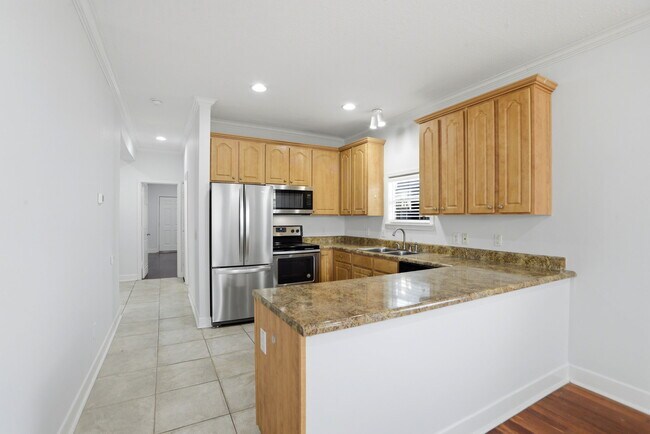 Foto del edificio - 1722 Harmony St