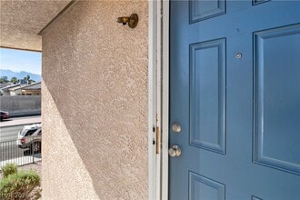 Building Photo - 2221 N Jones Blvd