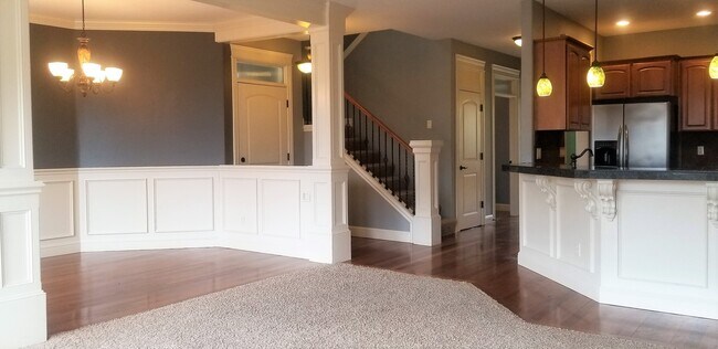 Foto del edificio - Camas Schools! Stunning Custom Home!  3 Be...