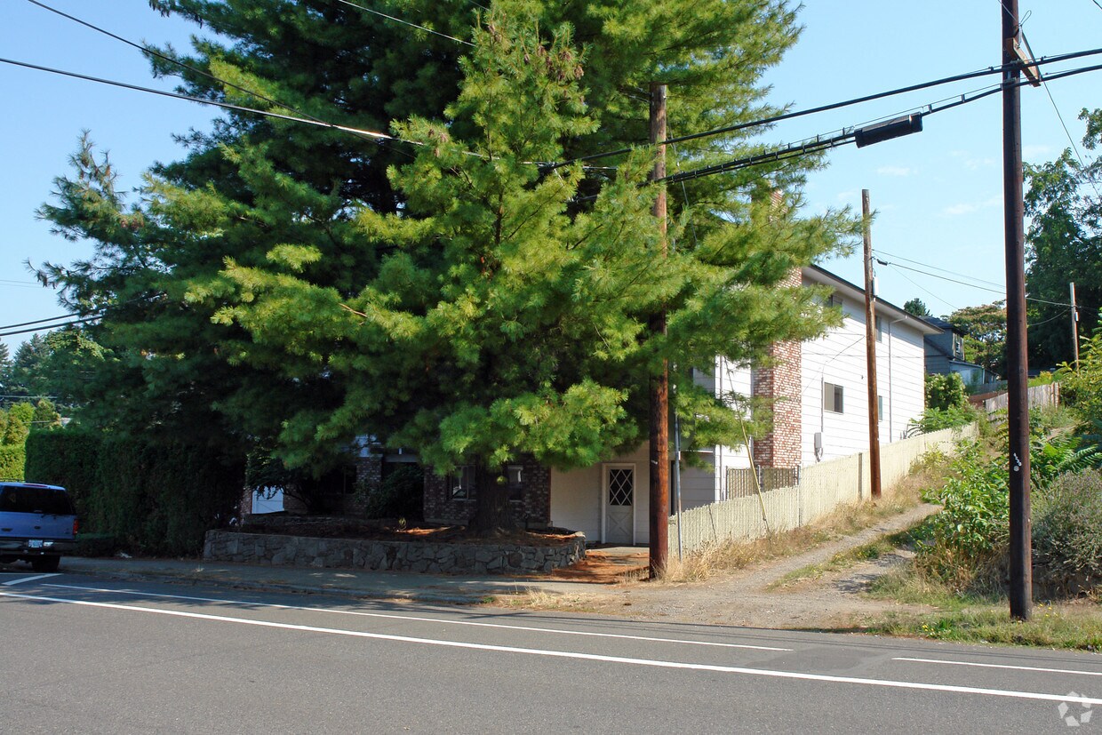 Building Photo - 4204 Boise St