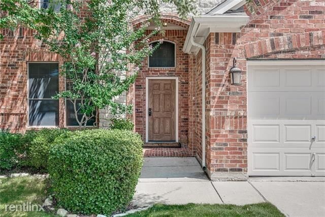 Building Photo - 5 br, 3 bath House - 8640 Corral Circle