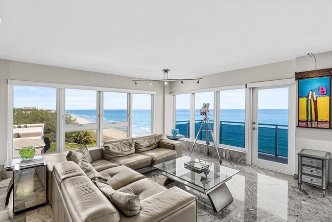 Foto del edificio - 2066 N Ocean Blvd