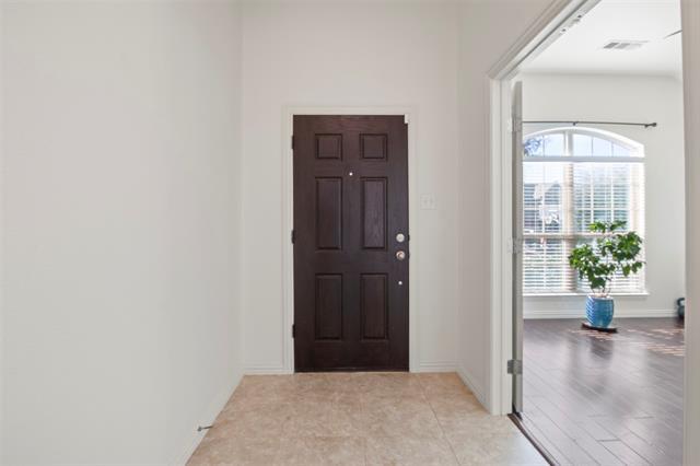 Foto del edificio - 5424 Grove Cove Dr