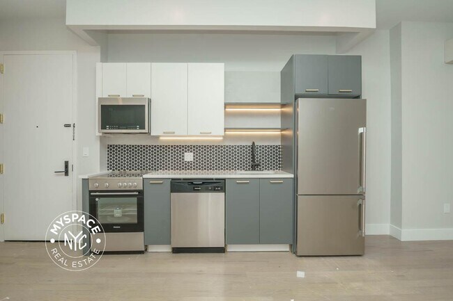 Foto del edificio - 75 Wilson Ave