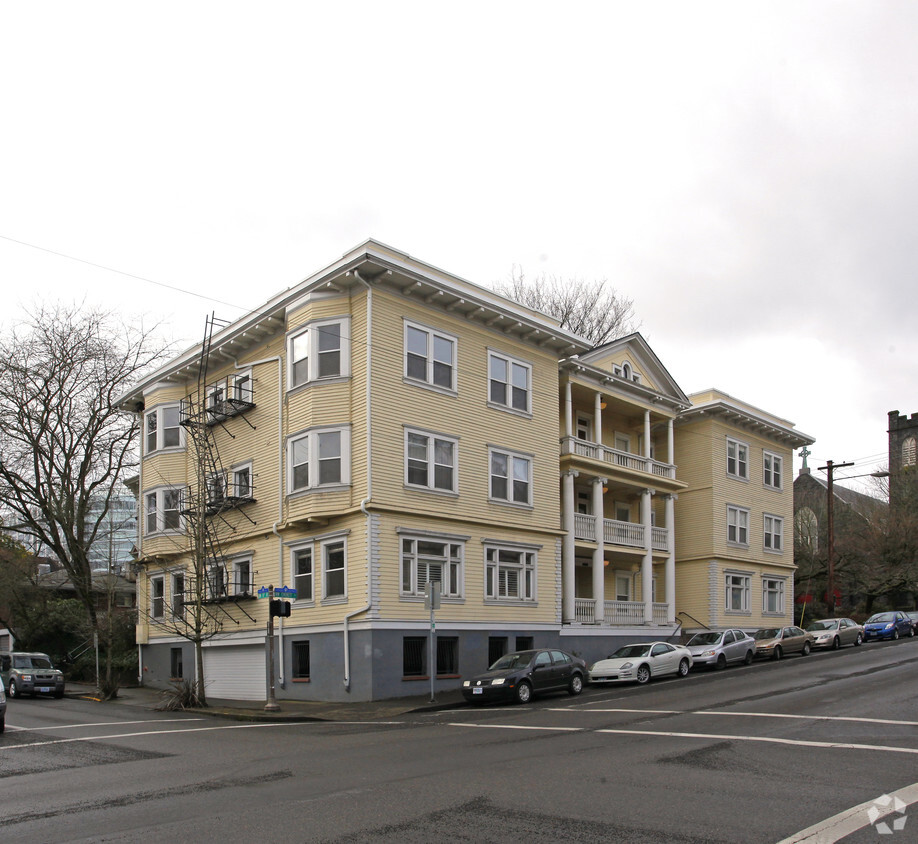 Primary Photo - 1810 NW Everett St