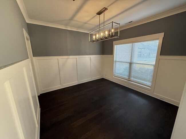 Building Photo - 1124 Watercress Ct