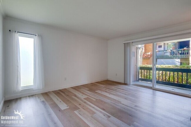 Foto del edificio - Stylish 2Bdm 1Ba Condo in the Waterbridge ...