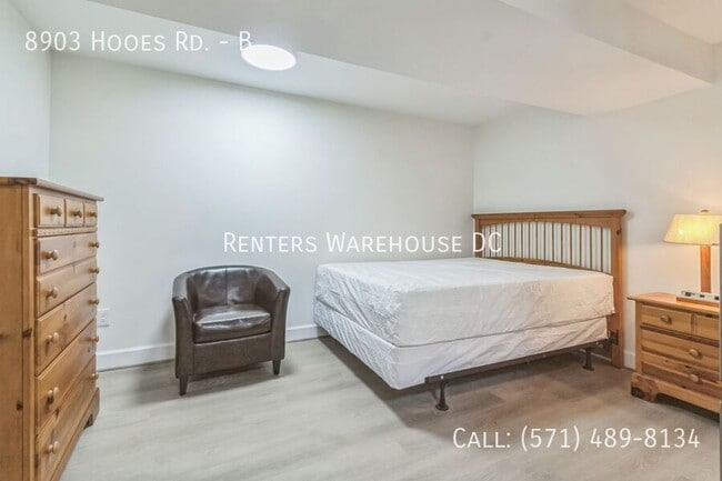 Building Photo - 8903 Hooes Rd