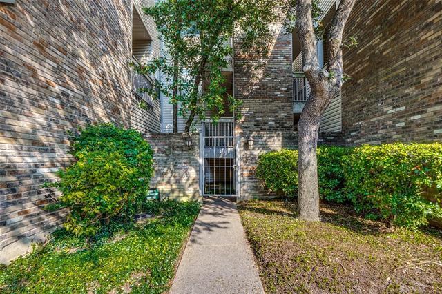 Foto principal - 7340 Skillman St