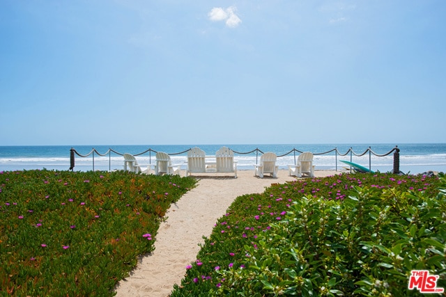 Primary Photo - 31220 Broad Beach Rd