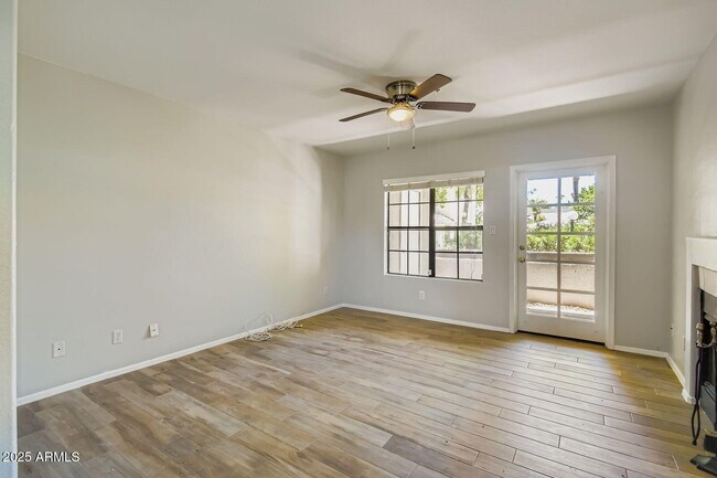 Foto del edificio - 6885 E Cochise Rd