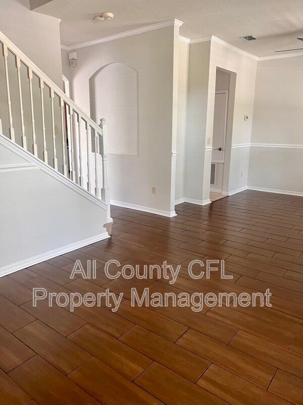 Building Photo - 14155 Mailer Blvd