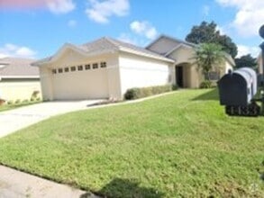 Building Photo - 4433 Pebble Pointe Dr