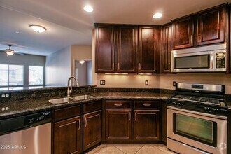 Building Photo - 5350 E Deer Valley Dr