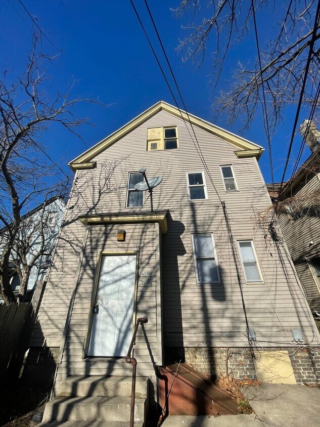 Primary Photo - 2455 West McKinley Avenue