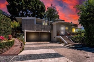 Building Photo - 485 Morning Canyon Rd