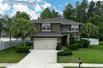 Building Photo - 705 W Kings College Dr