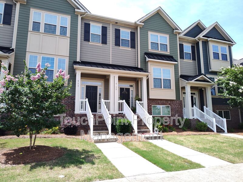Foto principal - 513 Dulaney Dr