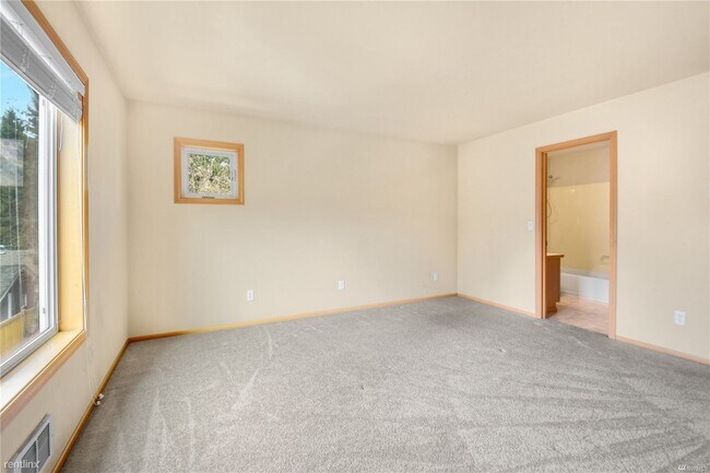 Foto del edificio - 3 br, 2.5 bath Duplex - 313 Bendigo Boulev...