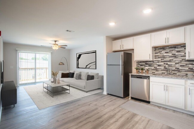 Foto del edificio - Hickory Creek Apartment and Townhomes