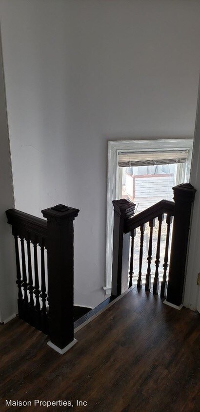 Primary Photo - 281-291 Pearl St