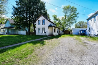Building Photo - 570 Dayton St