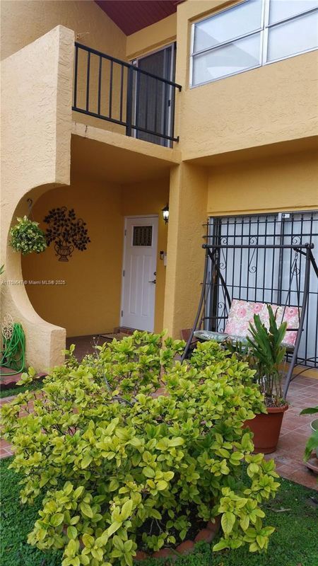 Foto principal - 13701 SW 84th St